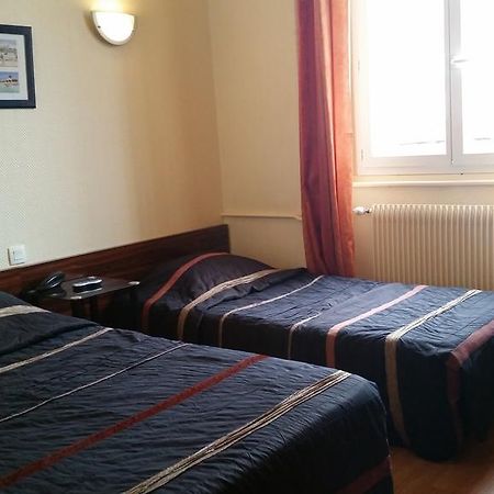 Hôtel d'Alsace Villeurbanne Quarto foto